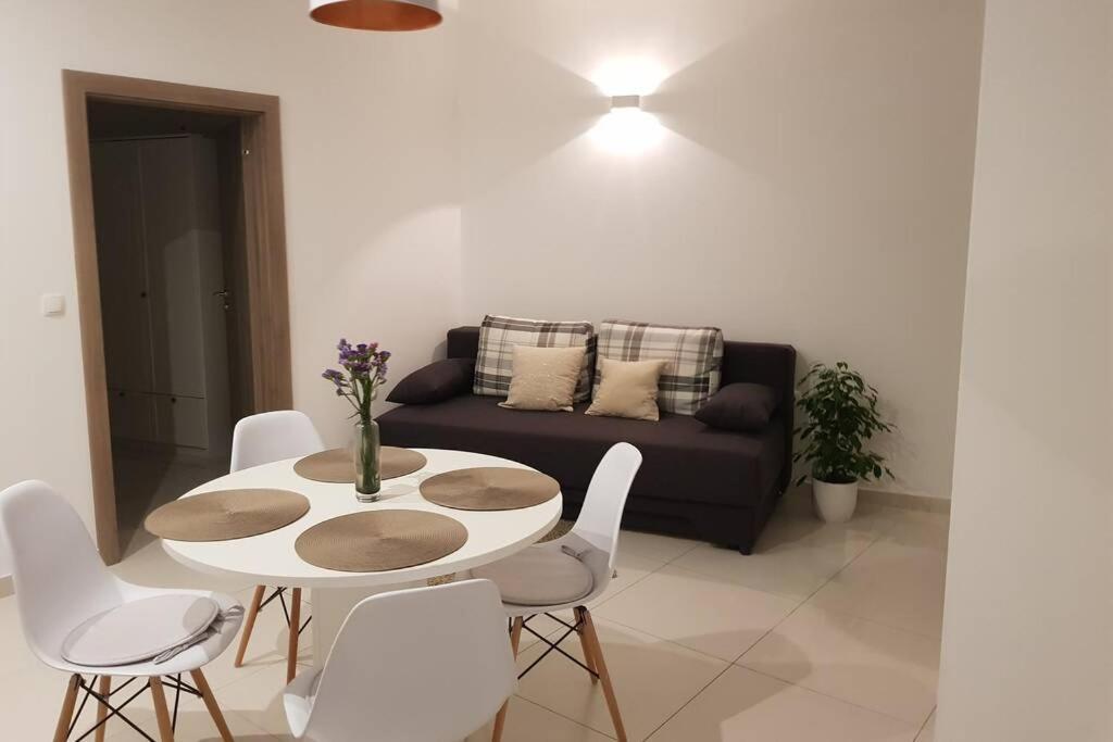 Apartman M&S 1 Kali, Otok Ugljan Apartment ภายนอก รูปภาพ